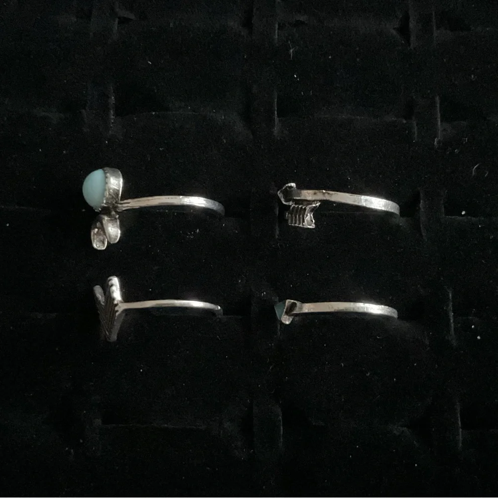unbranded elegant silver
